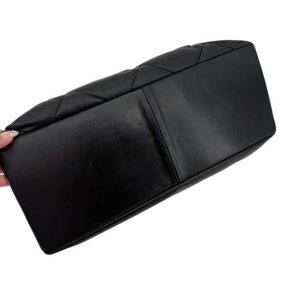 Kurt Geiger XXL Kensington Black Quilted Leather Eagle Gold Chain Shoulder Bag - Picture 14 of 16